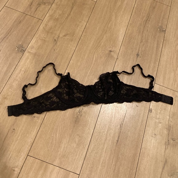 Size 36C Lace  Bra - Picture 4 of 12